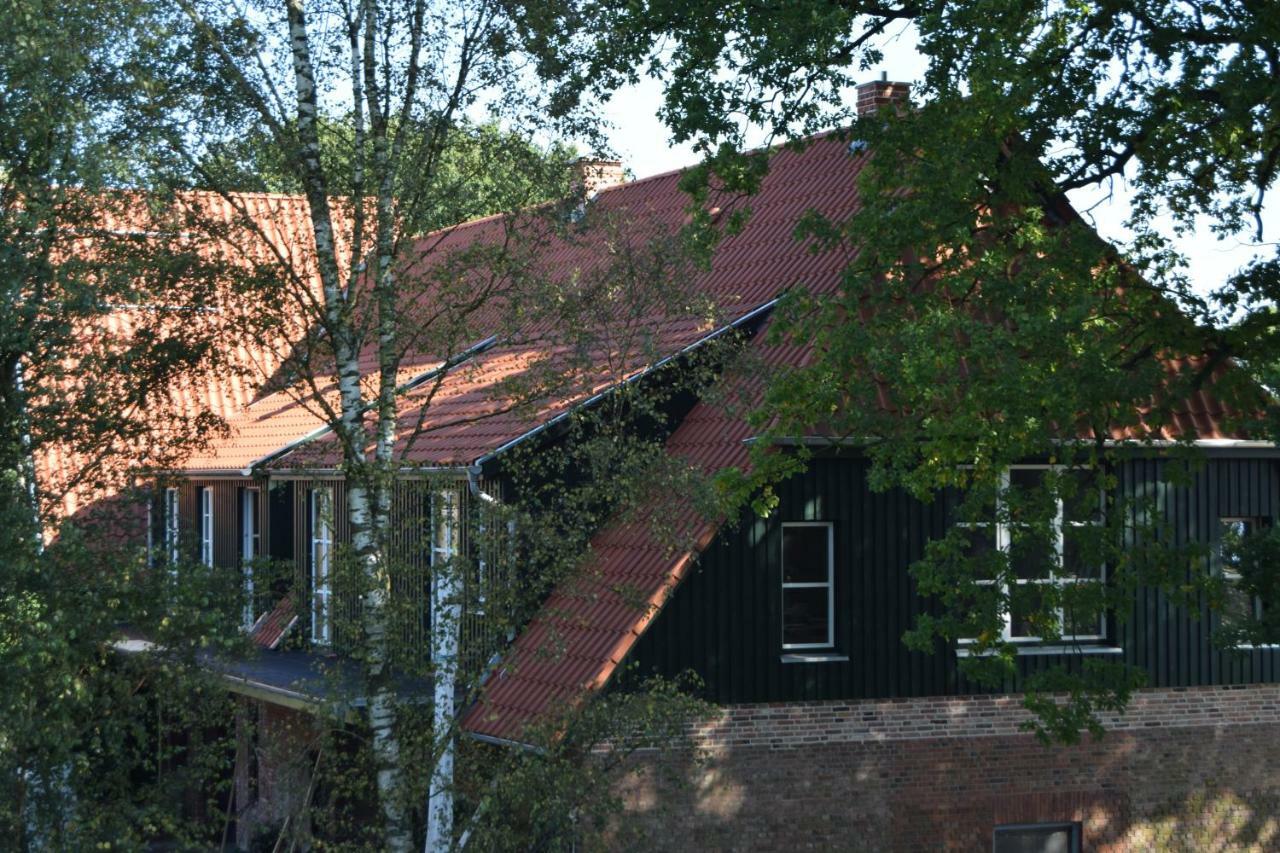 Ferien Hohes Elbufer Hotel Schnakenbek Bagian luar foto