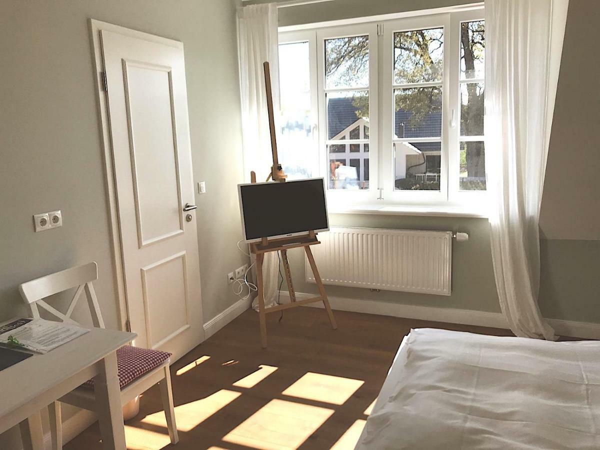 Ferien Hohes Elbufer Hotel Schnakenbek Bagian luar foto